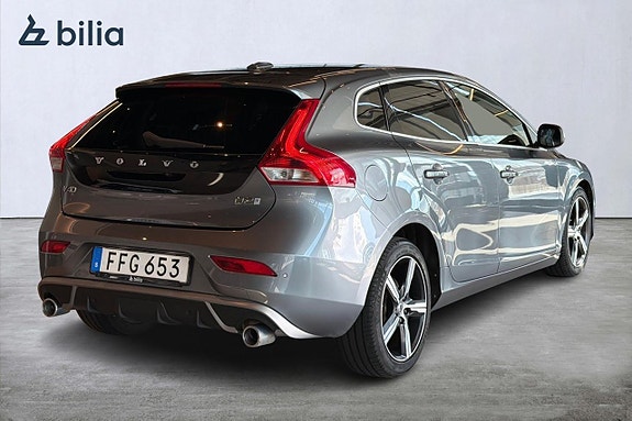 Volvo V40 5 of 20