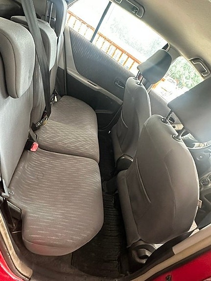 Toyota Yaris 19 of 20