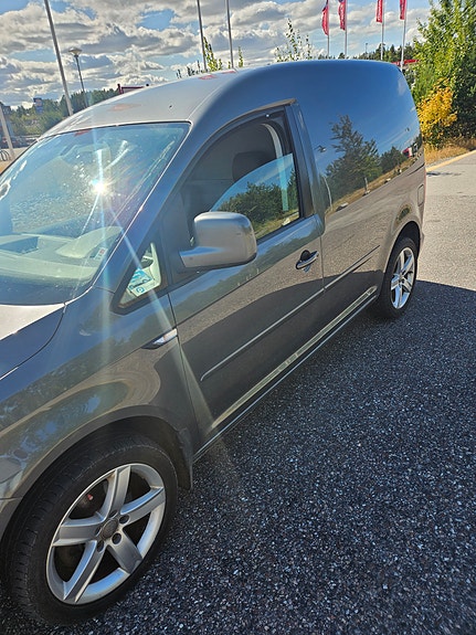 Volkswagen Caddy 4 of 5