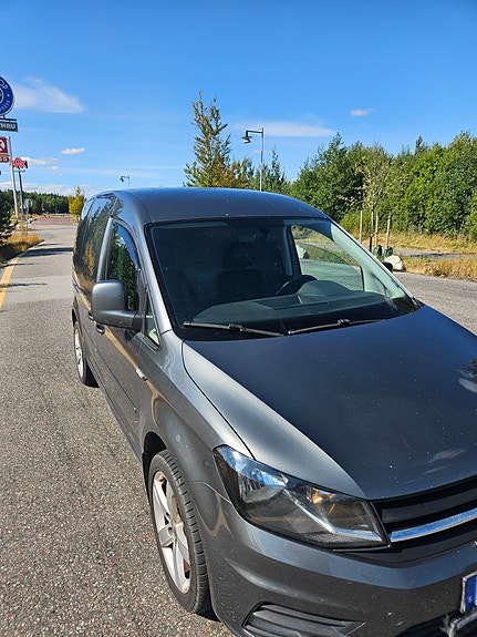 Volkswagen Caddy 2 of 5