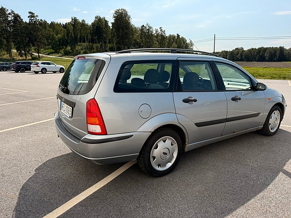 Ford Focus 4 of 30