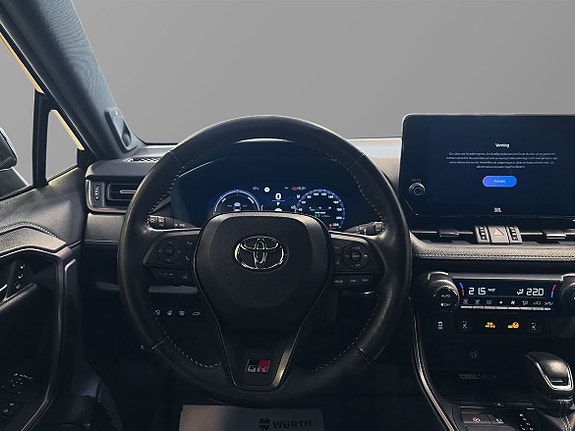 Toyota RAV4 10 of 11