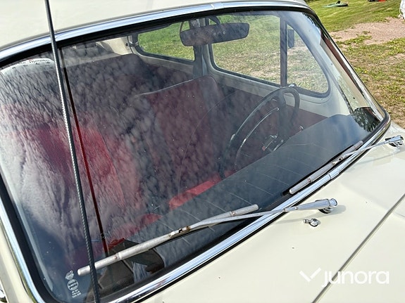Volvo PV 18 of 30