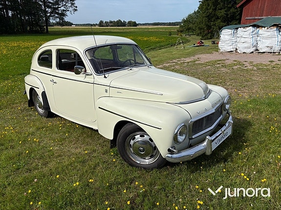 Volvo PV 5 of 30