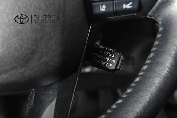 Toyota HiLux 13 of 17