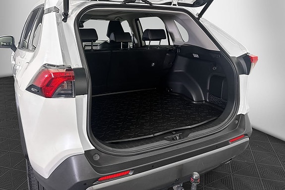 Toyota RAV4 16 of 19
