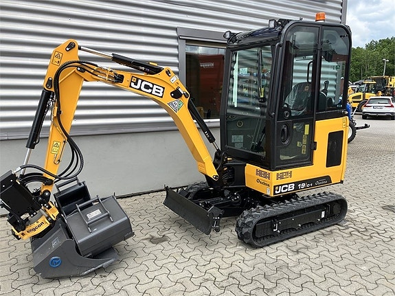 JCB 19C 2 of 19
