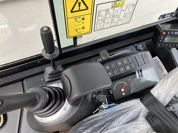JCB 19C 10 of 19