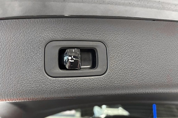 Mercedes-Benz GLC220 d 16 of 19
