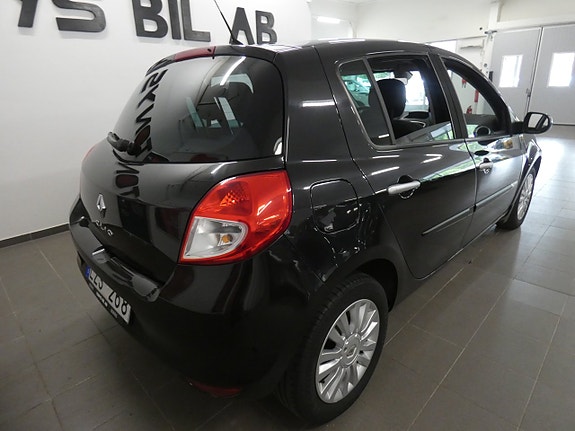 Renault Clio 5 of 16