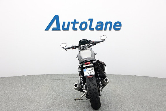Triumph Speed Twin* Nytt framdäck, Nyservad* 8 of 28