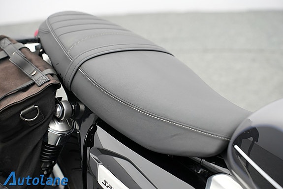 Triumph Speed Twin* Nytt framdäck, Nyservad* 16 of 28