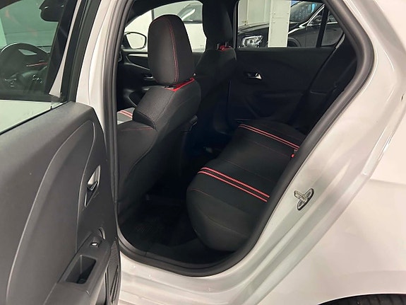 Opel Corsa-e 13 of 16