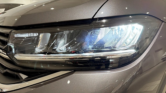 Volkswagen T-Cross 21 of 24