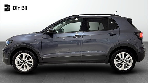Volkswagen T-Cross 2 of 24