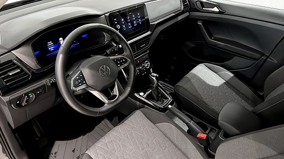 Volkswagen T-Cross 7 of 24