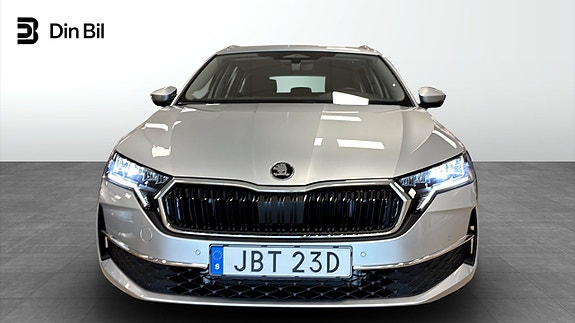 Skoda Octavia 4 of 12