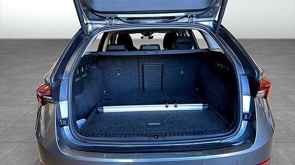 Skoda Octavia 12 of 13