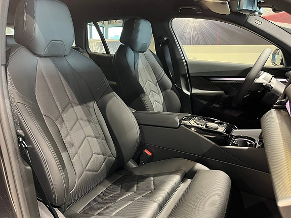 BMW i5 16 of 20