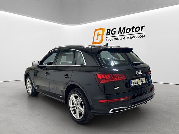 Audi Q5 6 of 21