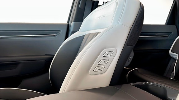 Kia EV9 10 of 18