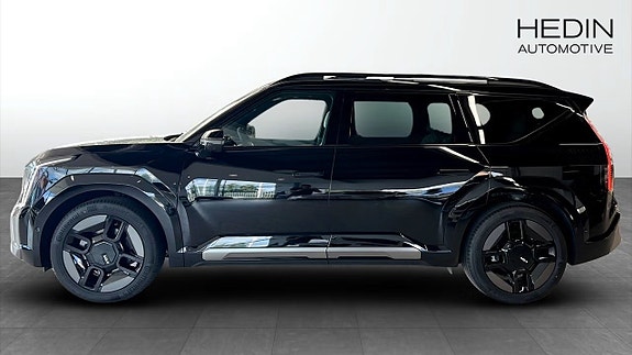 Kia EV9 2 of 18