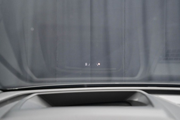 Audi Q4 e-tron 13 of 23