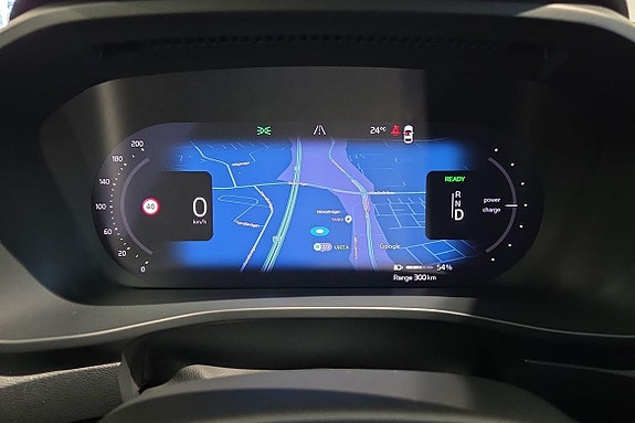 Volvo XC40 19 of 30