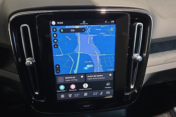 Volvo XC40 25 of 30