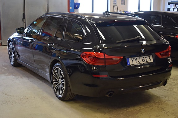BMW 520d 4 of 19