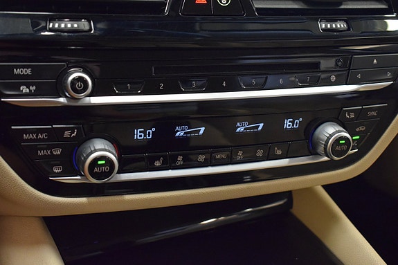 BMW 520d 14 of 19