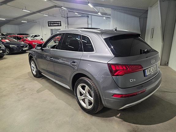 Audi Q5 5 of 13