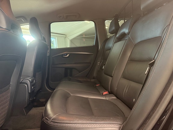 Volvo XC70 7 of 19