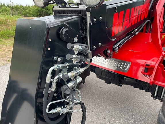 Manitou MLA533-145V+ Elite Steglös transmission 12 of 22