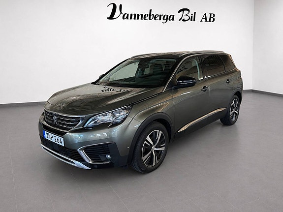 Peugeot 5008 3 of 6