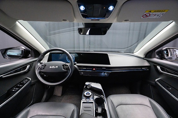 Kia EV6 12 of 25