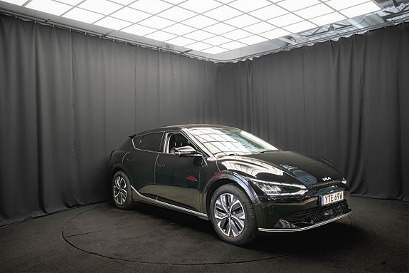Kia EV6 5 of 25