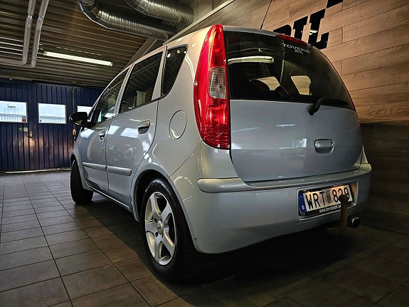 Mitsubishi Colt 13 of 14