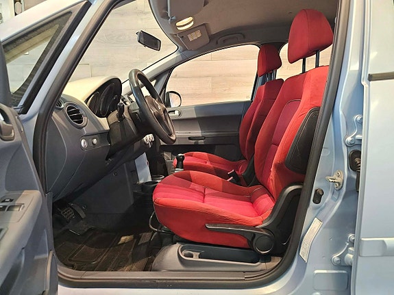 Mitsubishi Colt 5 of 14