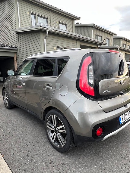 Kia Soul 11 of 18