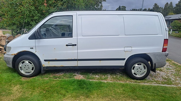 Mercedes-Benz Vito 112 3 of 3