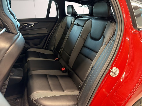 Volvo V60 15 of 26