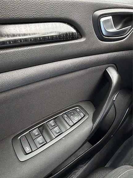 Renault Megane 16 of 21