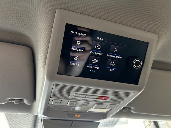 Volkswagen California 14 of 30