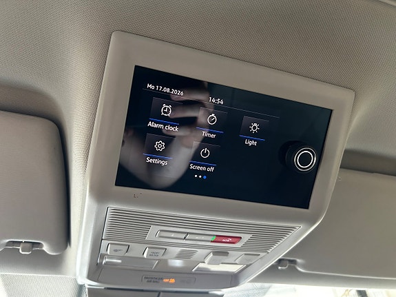 Volkswagen California 15 of 30