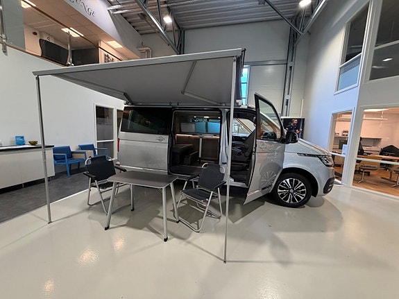 Volkswagen California 26 of 30