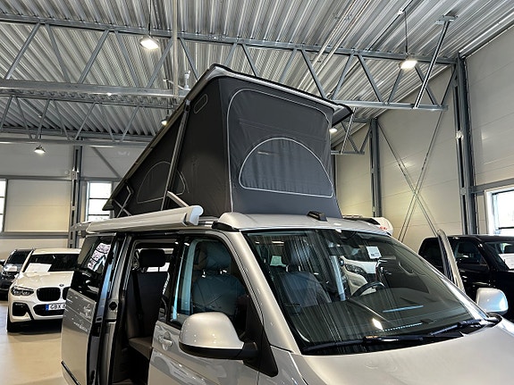 Volkswagen California 16 of 30