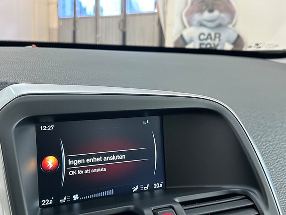 Volvo XC60 18 of 21