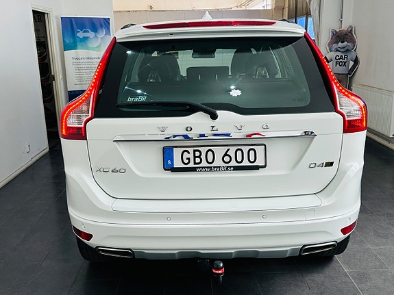 Volvo XC60 8 of 21