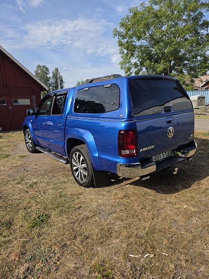 Volkswagen Amarok 3 of 9